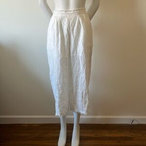 RESET by Jane White Wide leg Cropped Raw hem Linen Pants Size M
